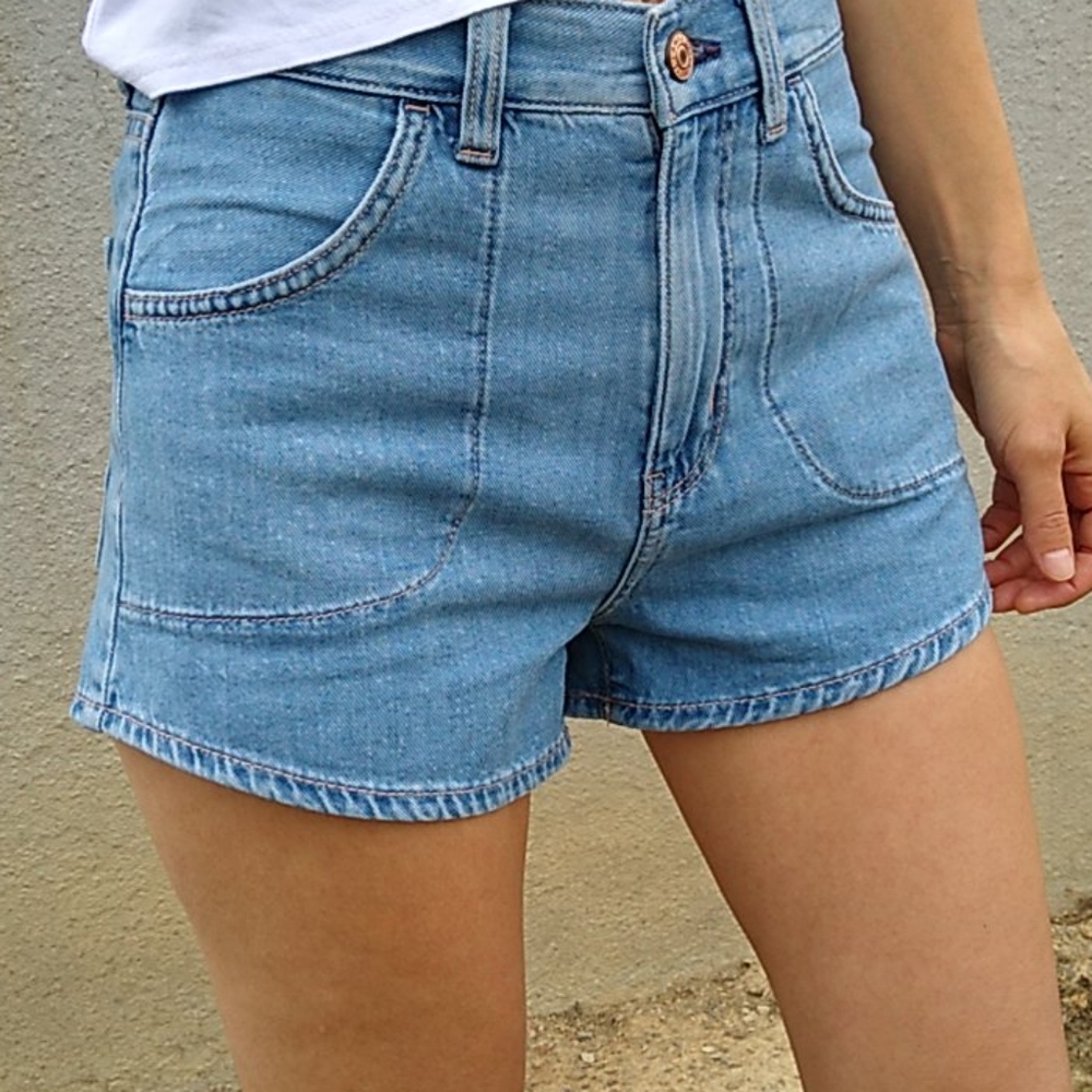 NWT AE Mom Shorts